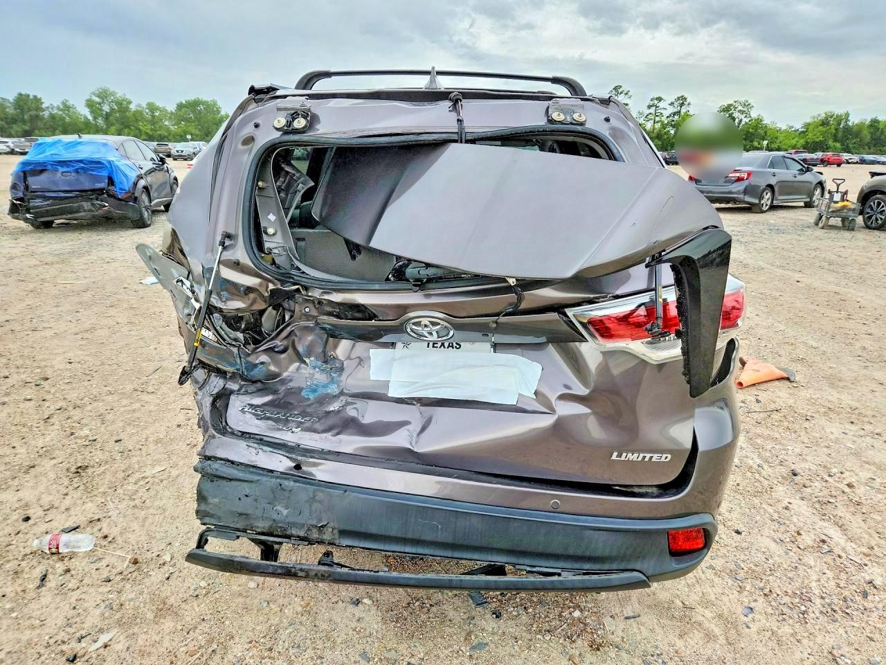 2015 TOYOTA HIGHLANDER