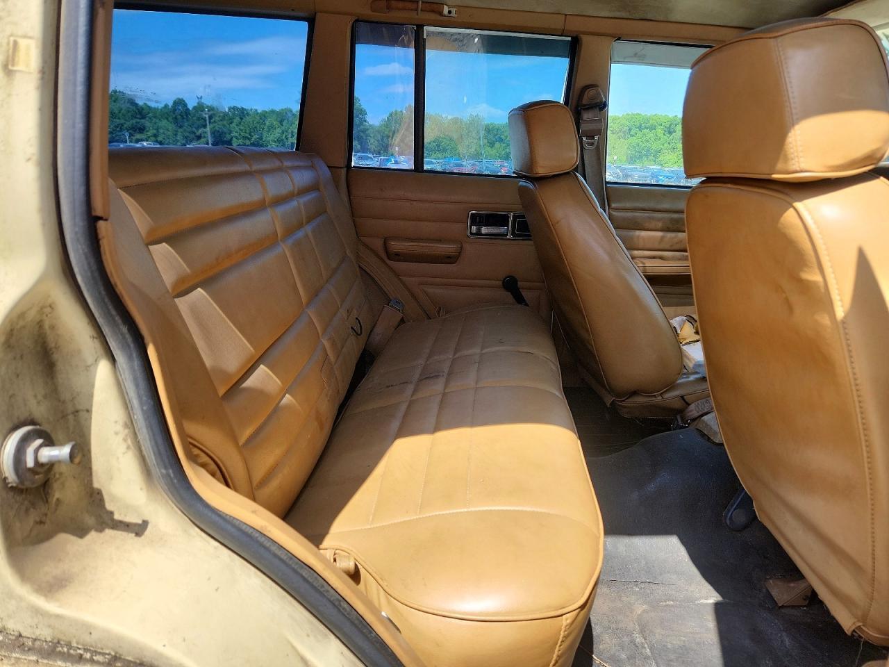 1988 JEEP CHEROKEE