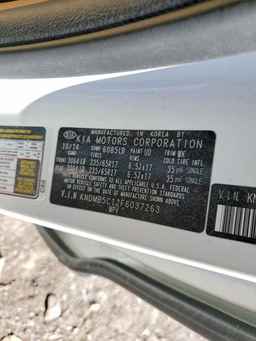 2015 KIA SEDONA
