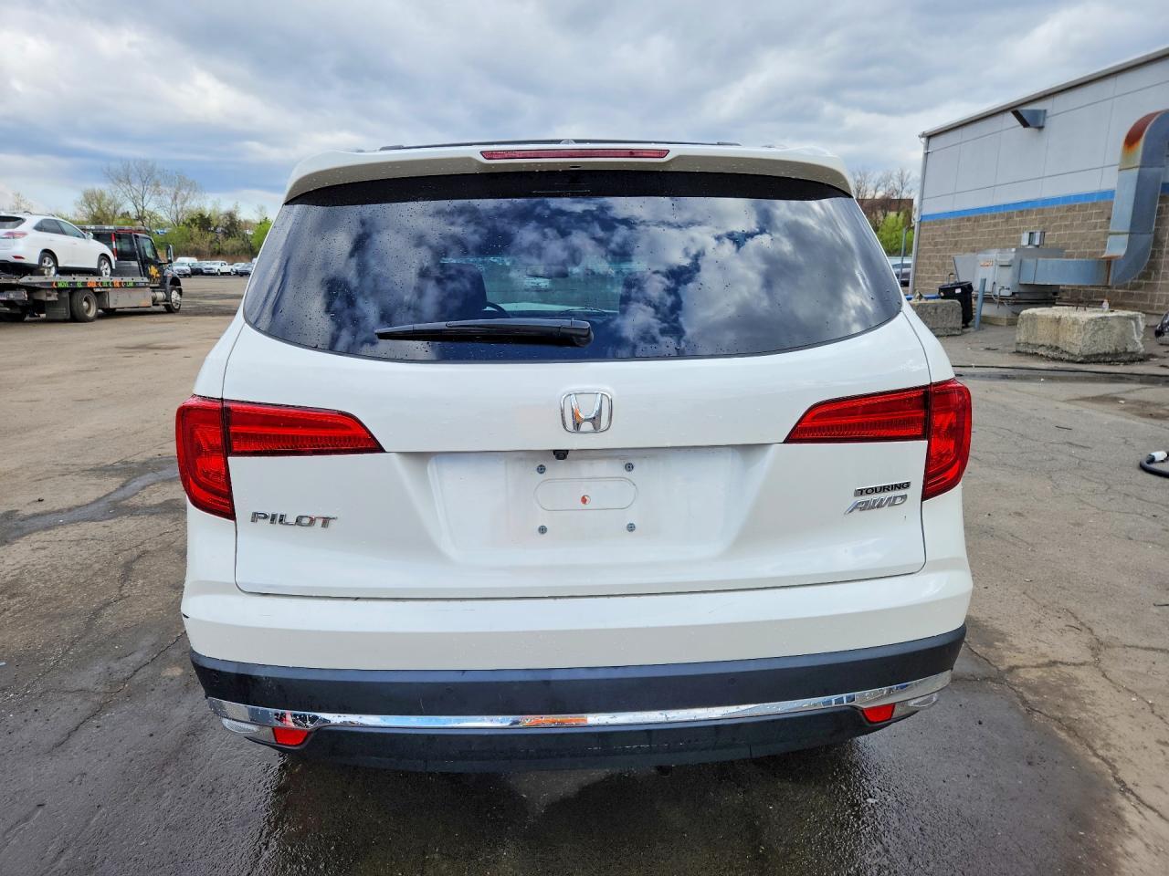 2017 HONDA PILOT