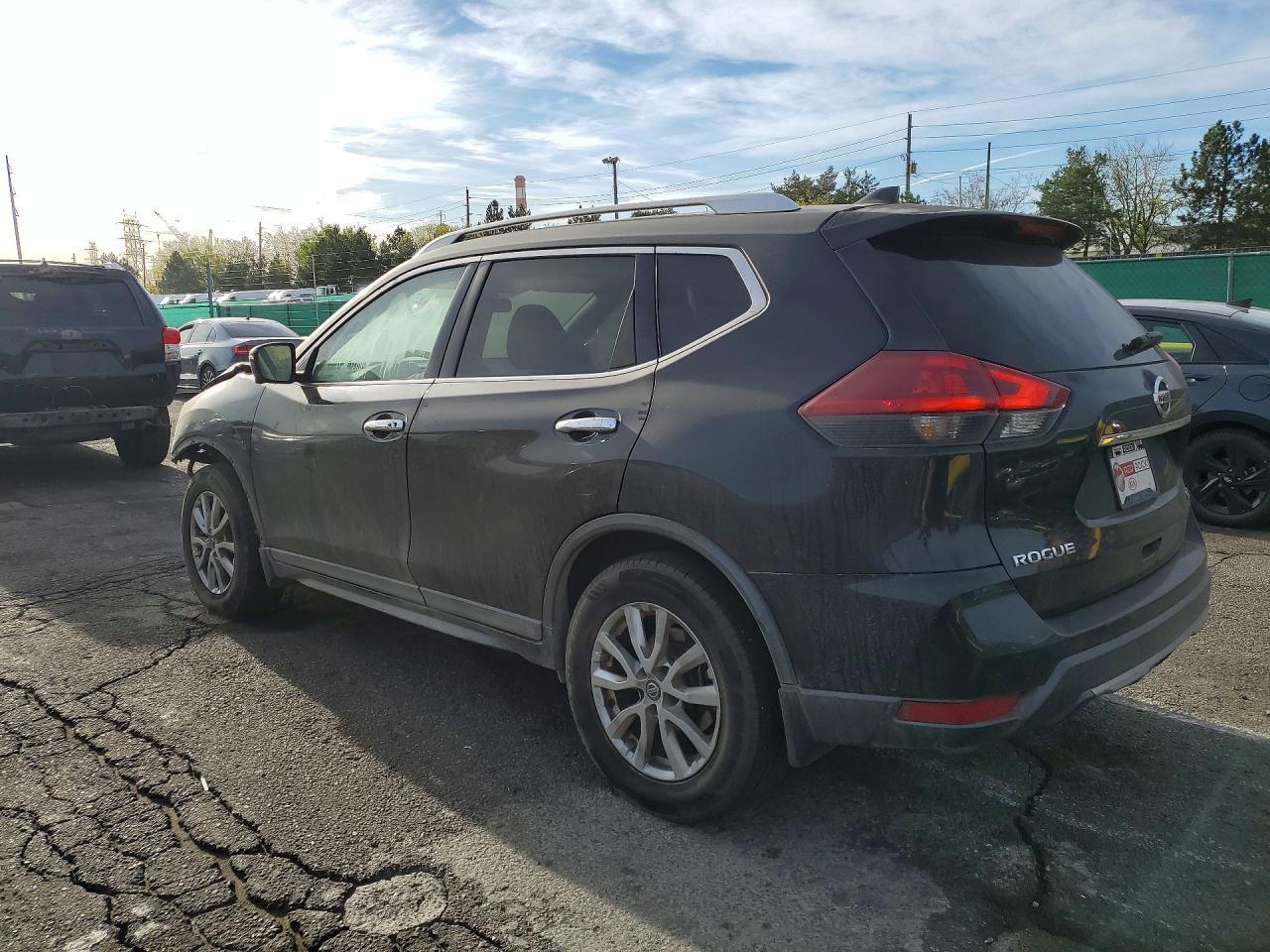 2018 NISSAN ROGUE