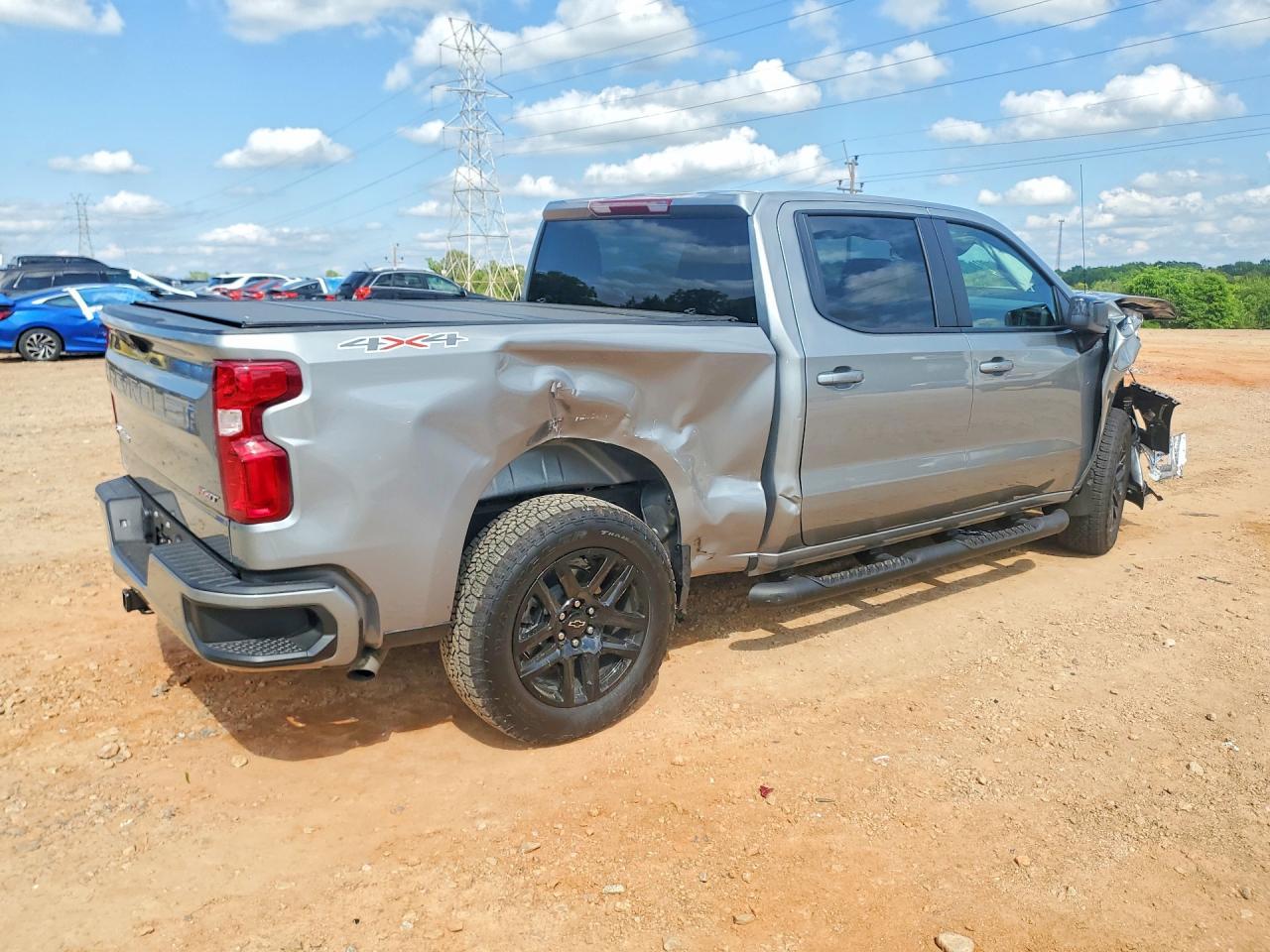 2026 CHEVROLET Silverado
