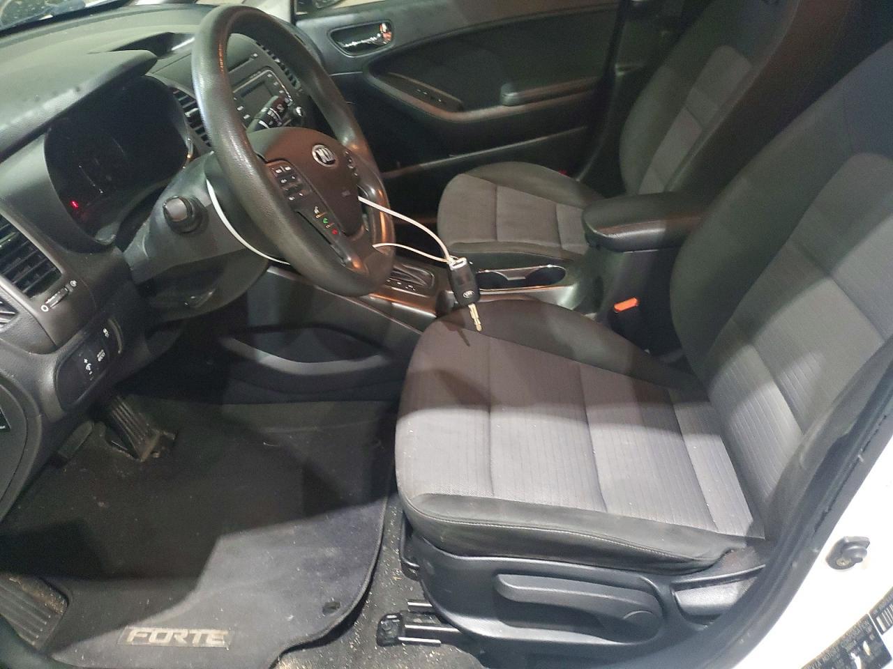 2015 KIA FORTE