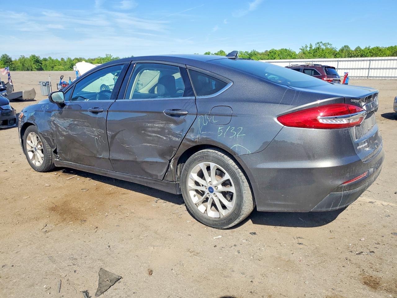 2020 FORD FUSION