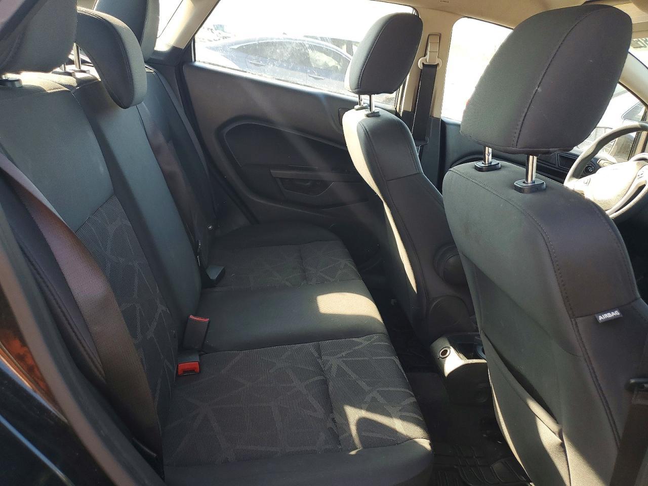 2012 FORD Fiesta
