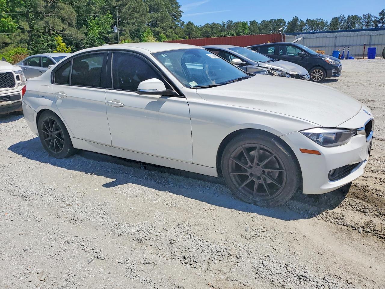 2014 BMW 3 SERIES