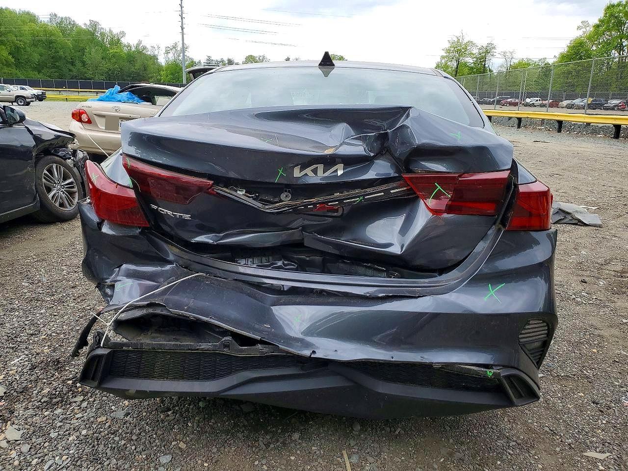 2024 KIA FORTE