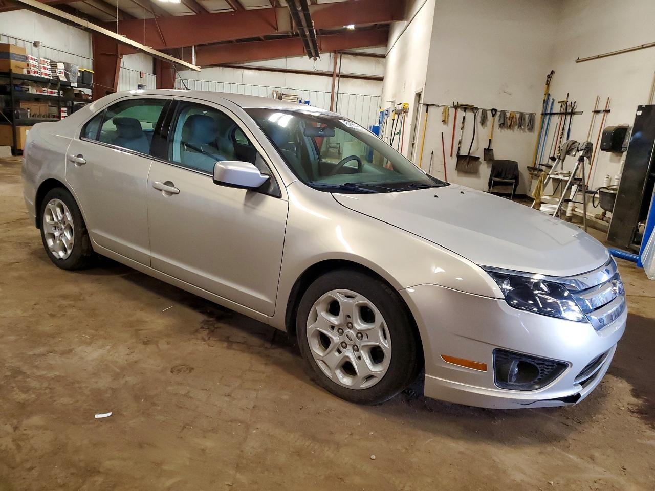 2010 FORD FUSION