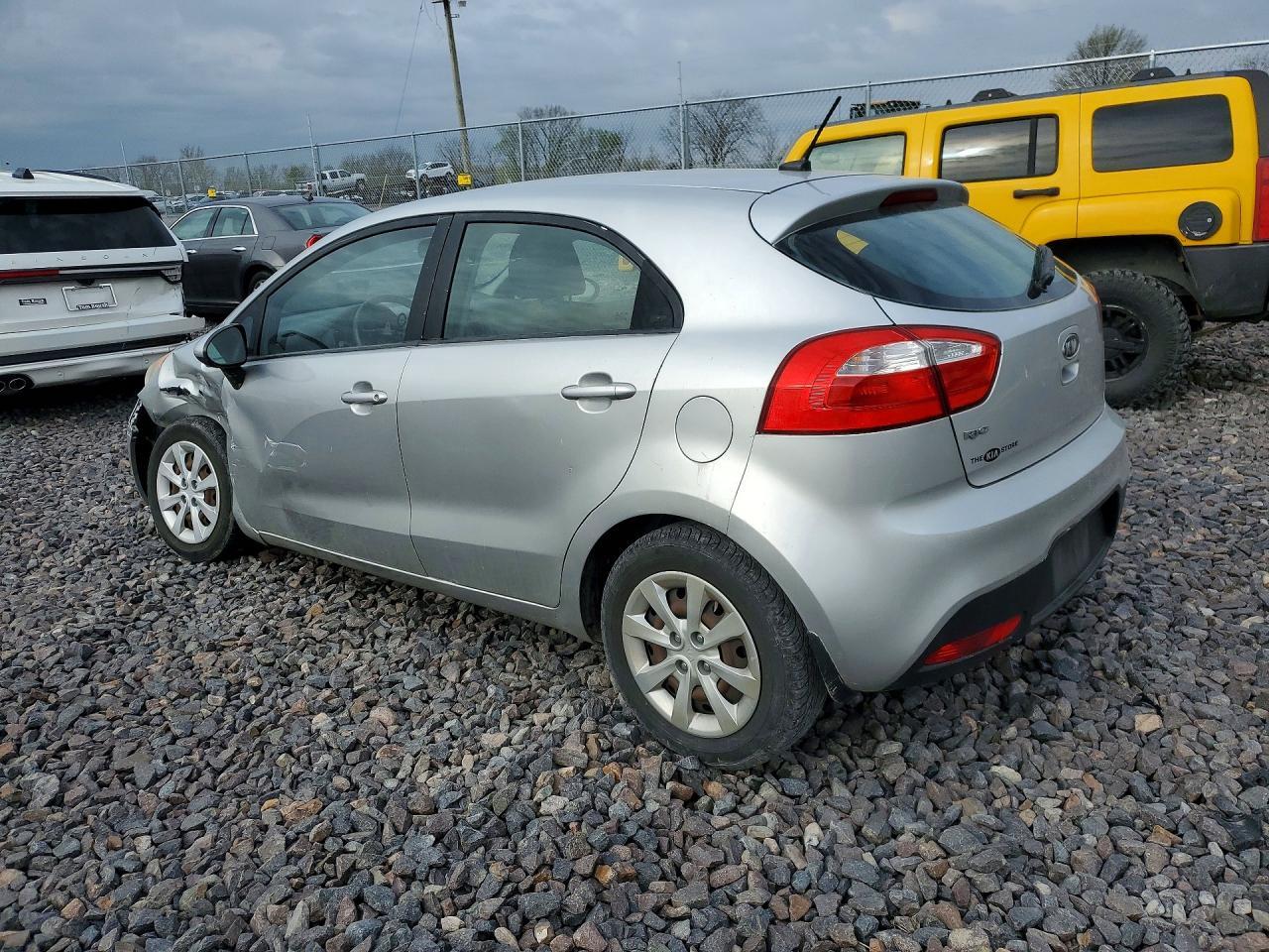 2012 KIA RIO