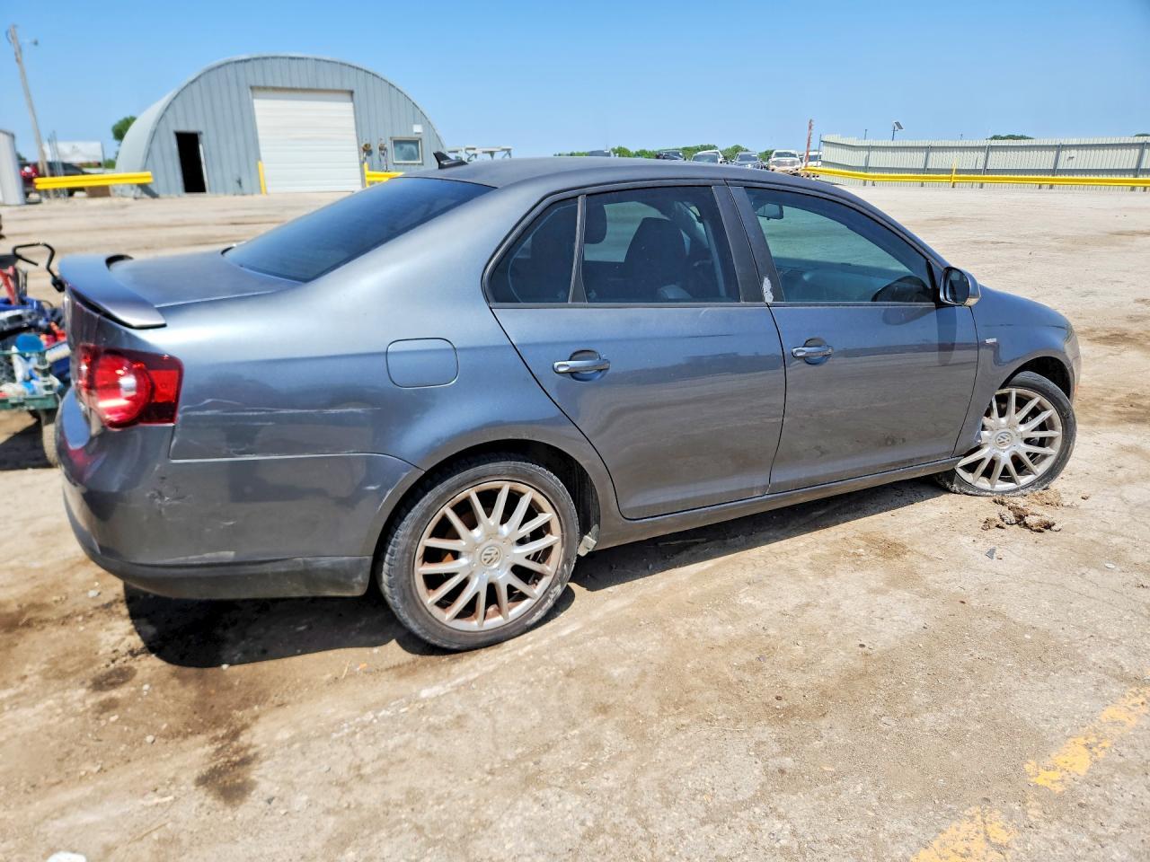 2009 VOLKSWAGEN JETTA