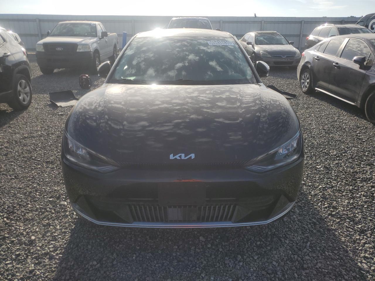 2023 KIA EV6