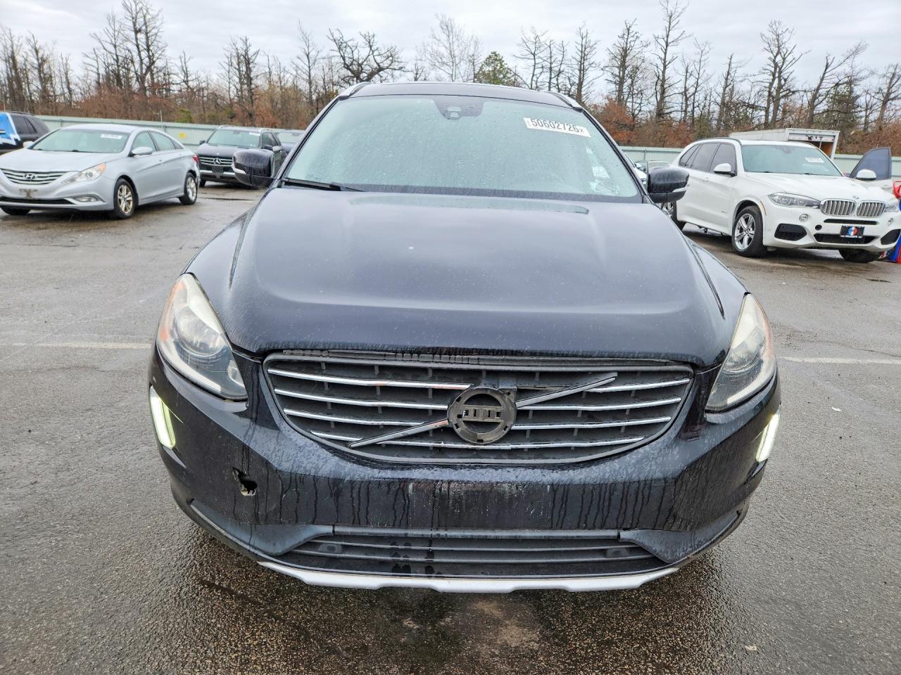 2015 VOLVO XC60