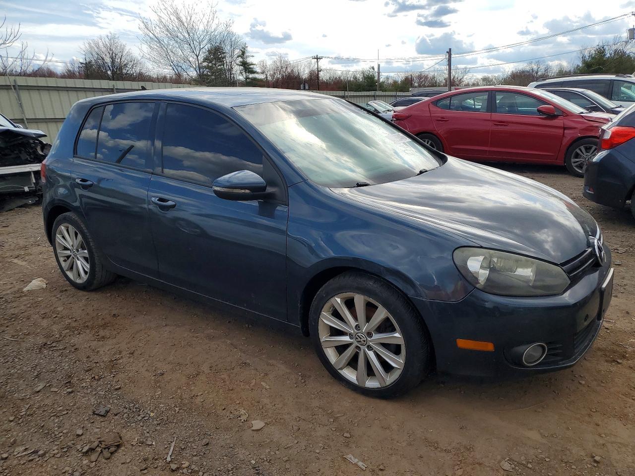 2012 VOLKSWAGEN GOLF