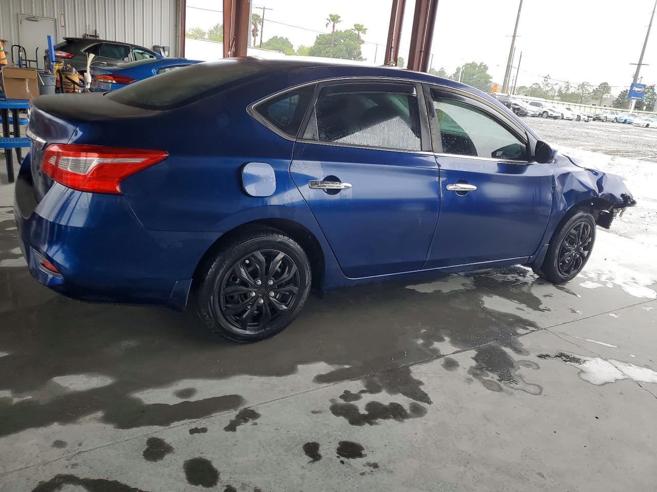 2018 NISSAN SENTRA