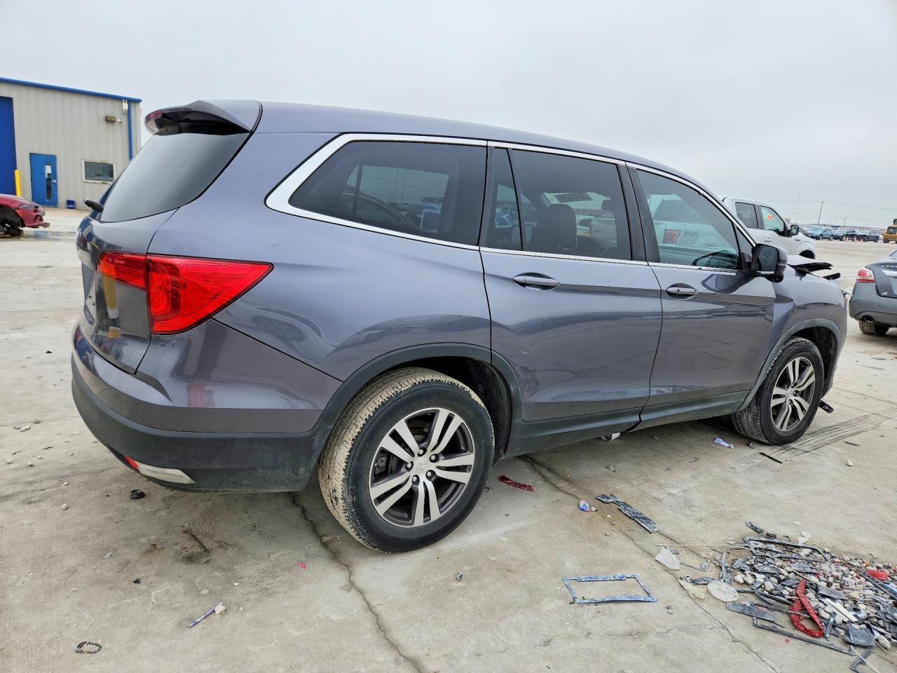 2016 HONDA PILOT