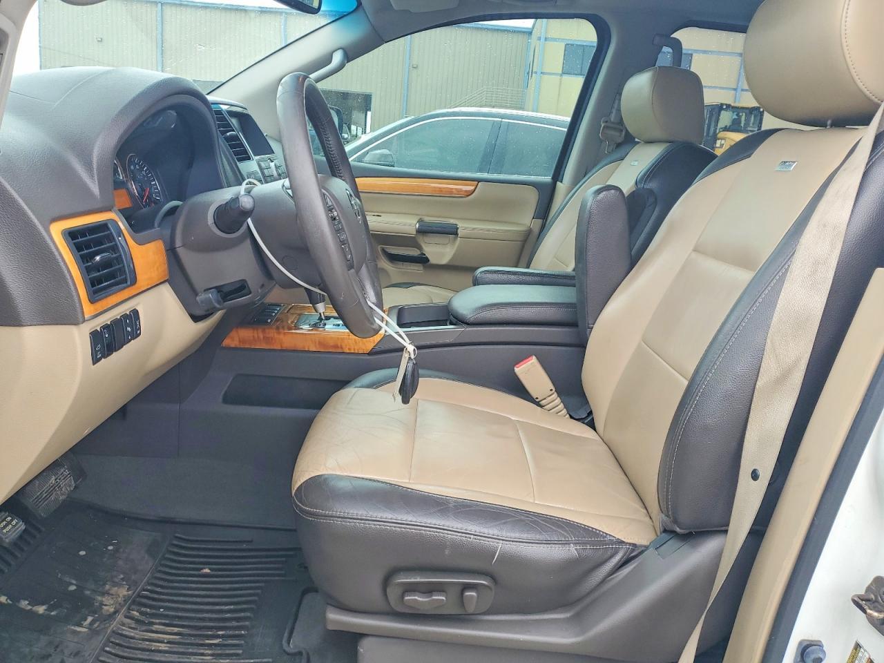 2014 NISSAN Armada