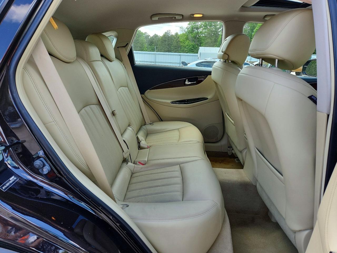 2016 INFINITI QX50