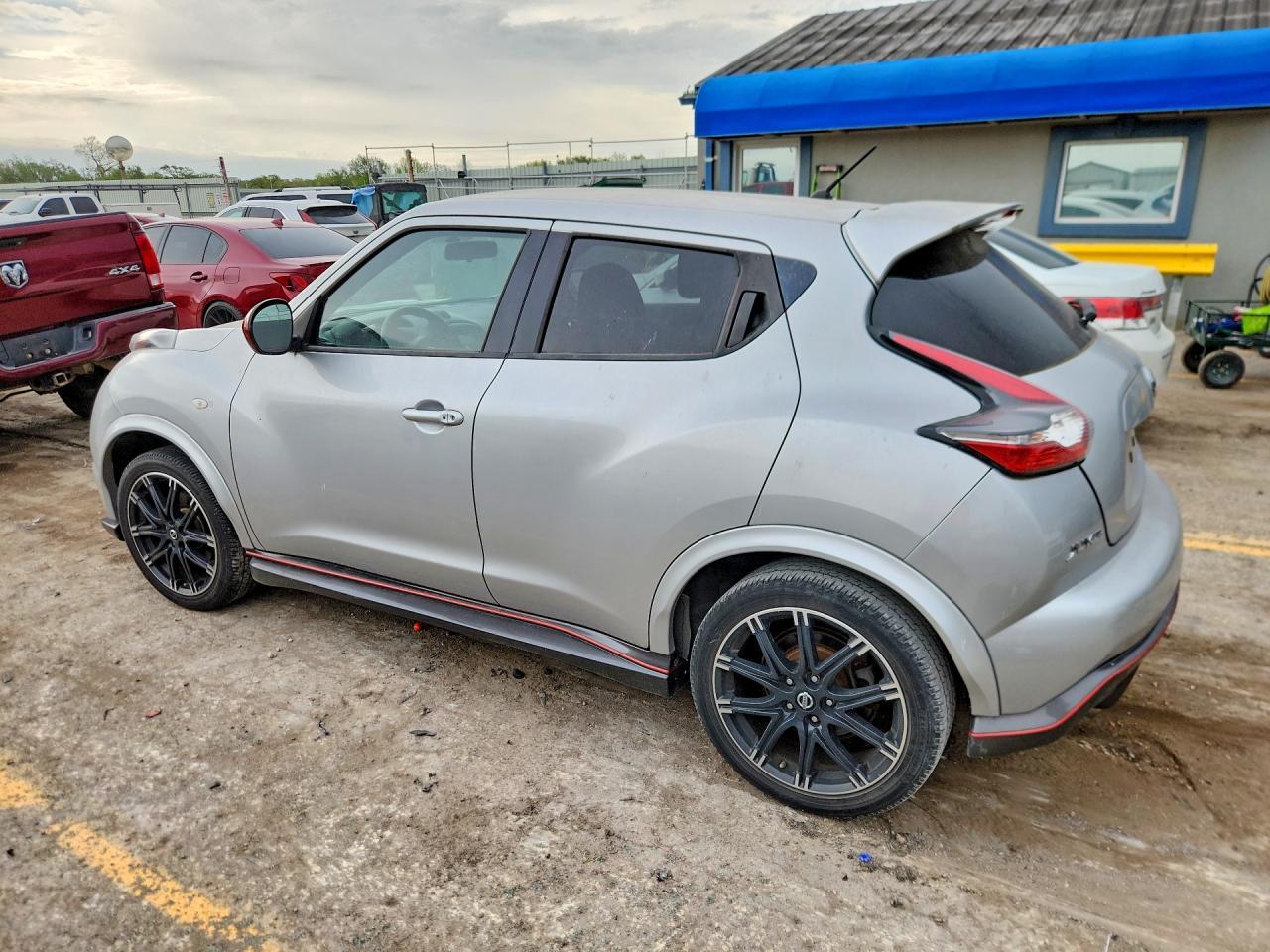 2013 NISSAN Juke