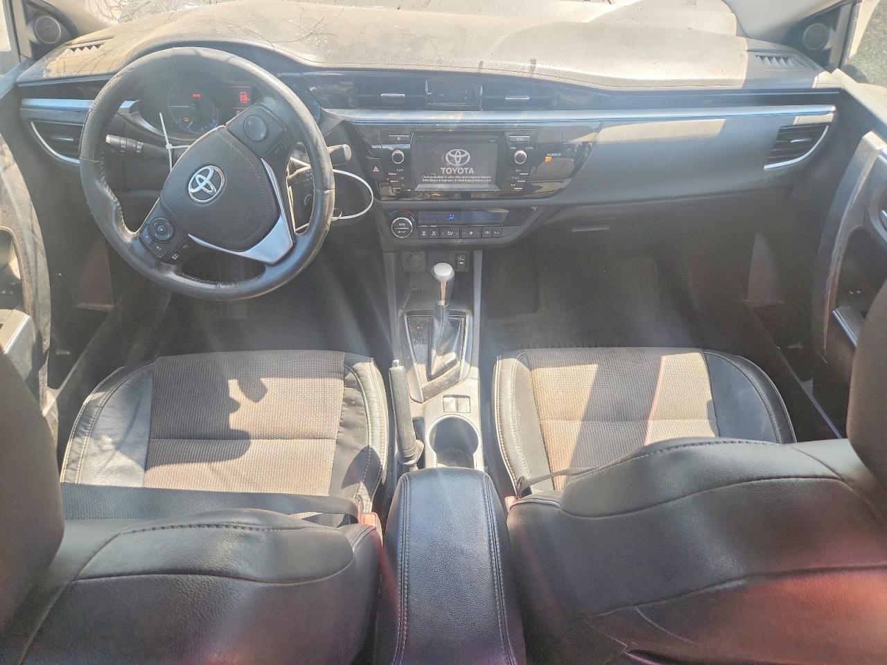 2015 TOYOTA COROLLA