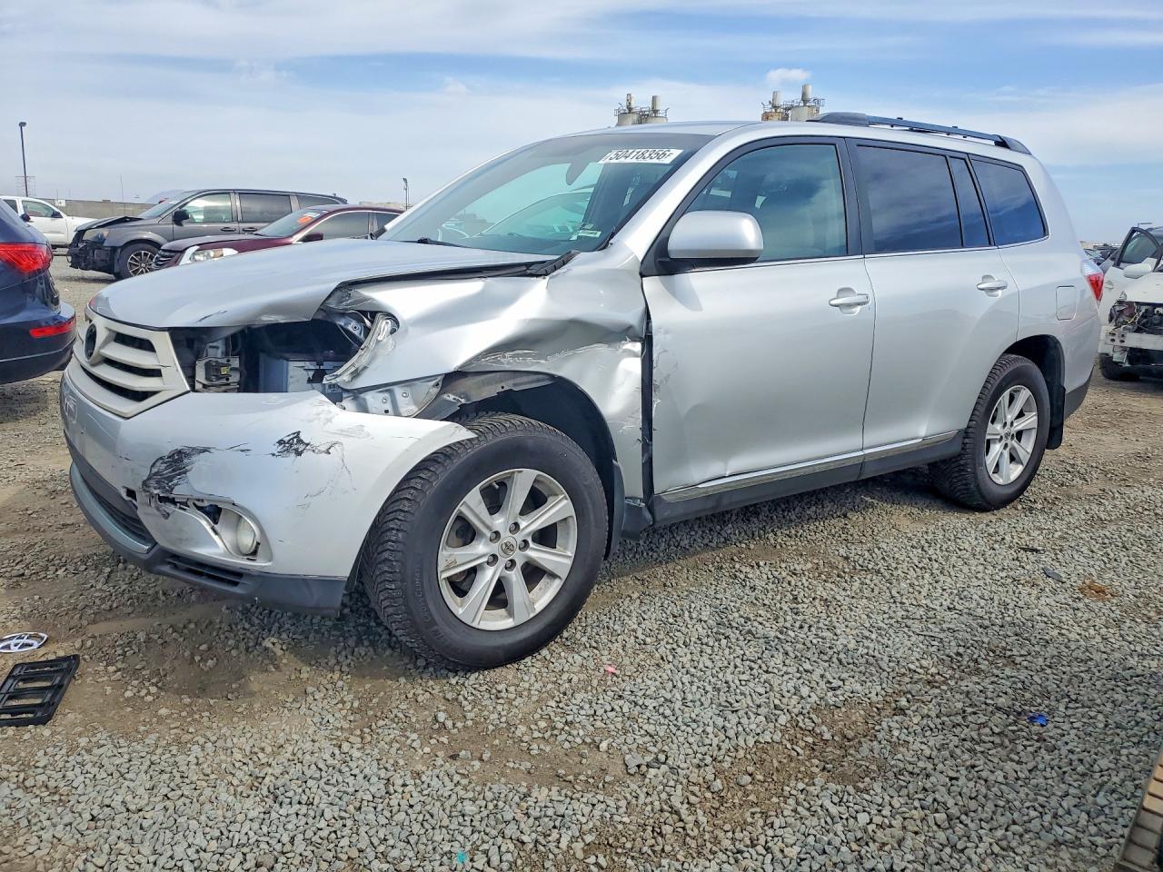 2013 TOYOTA HIGHLANDER