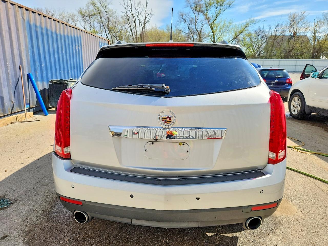 2011 CADILLAC SRX