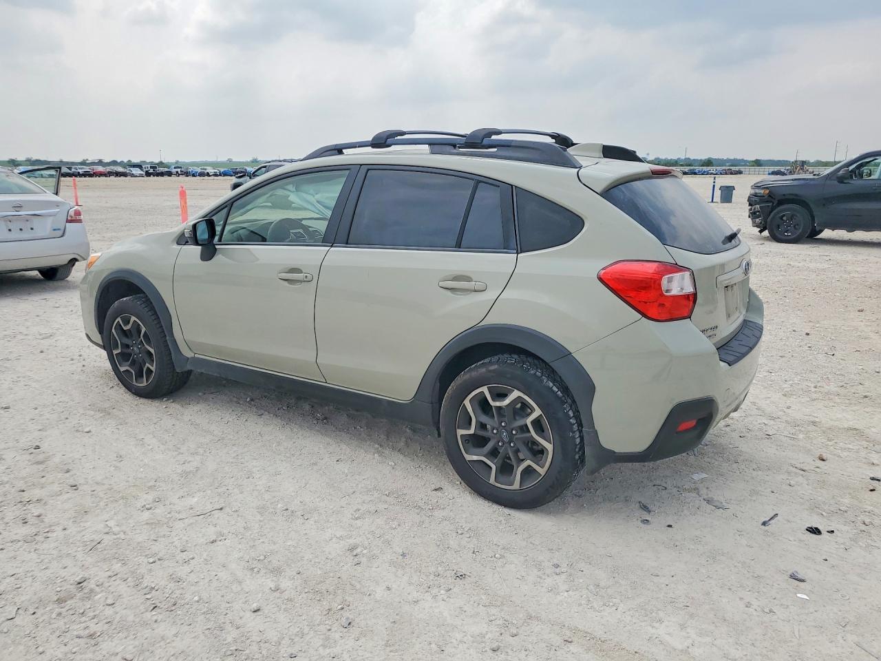 2016 SUBARU Crosstrek