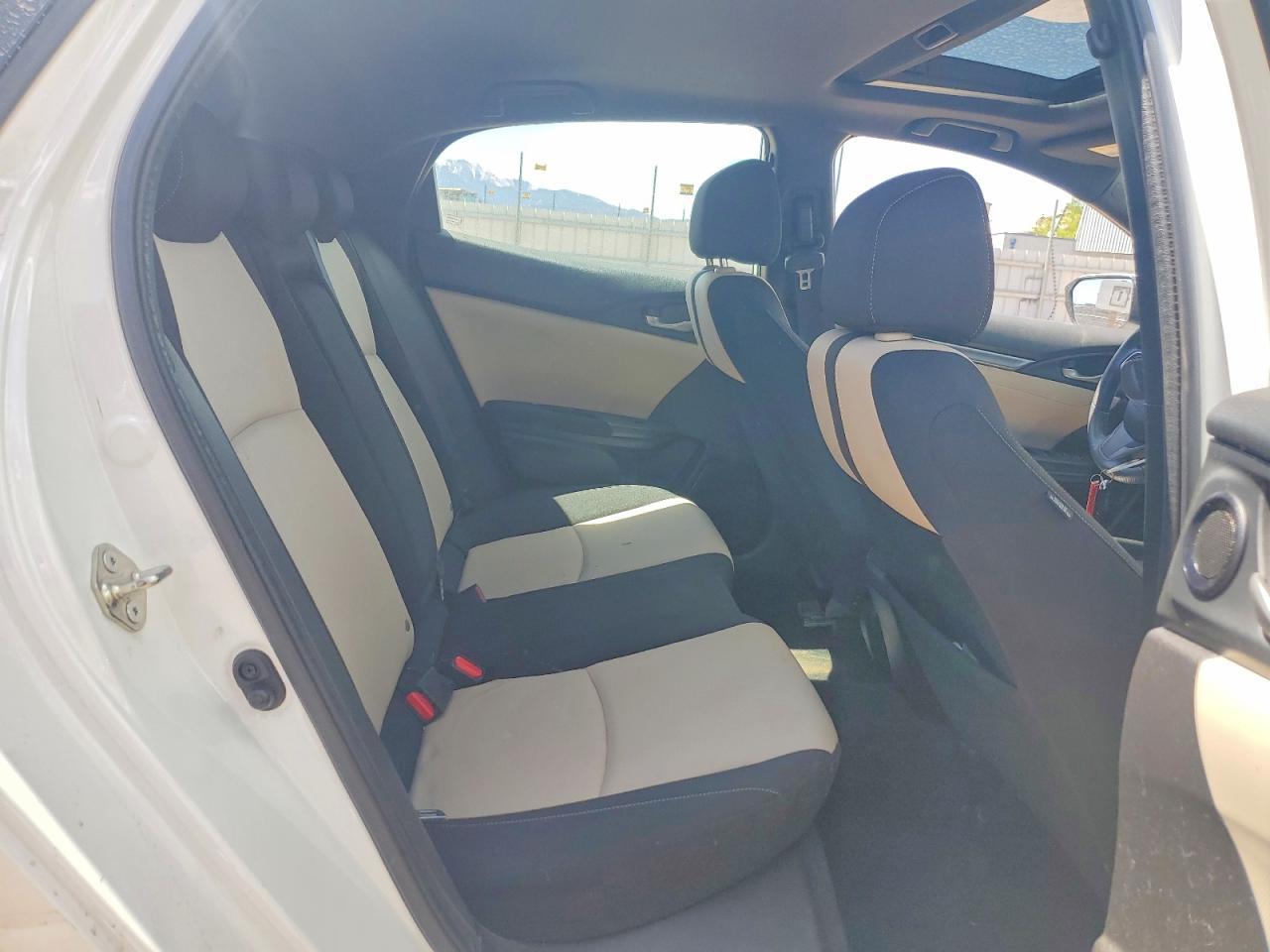 2017 HONDA CIVIC