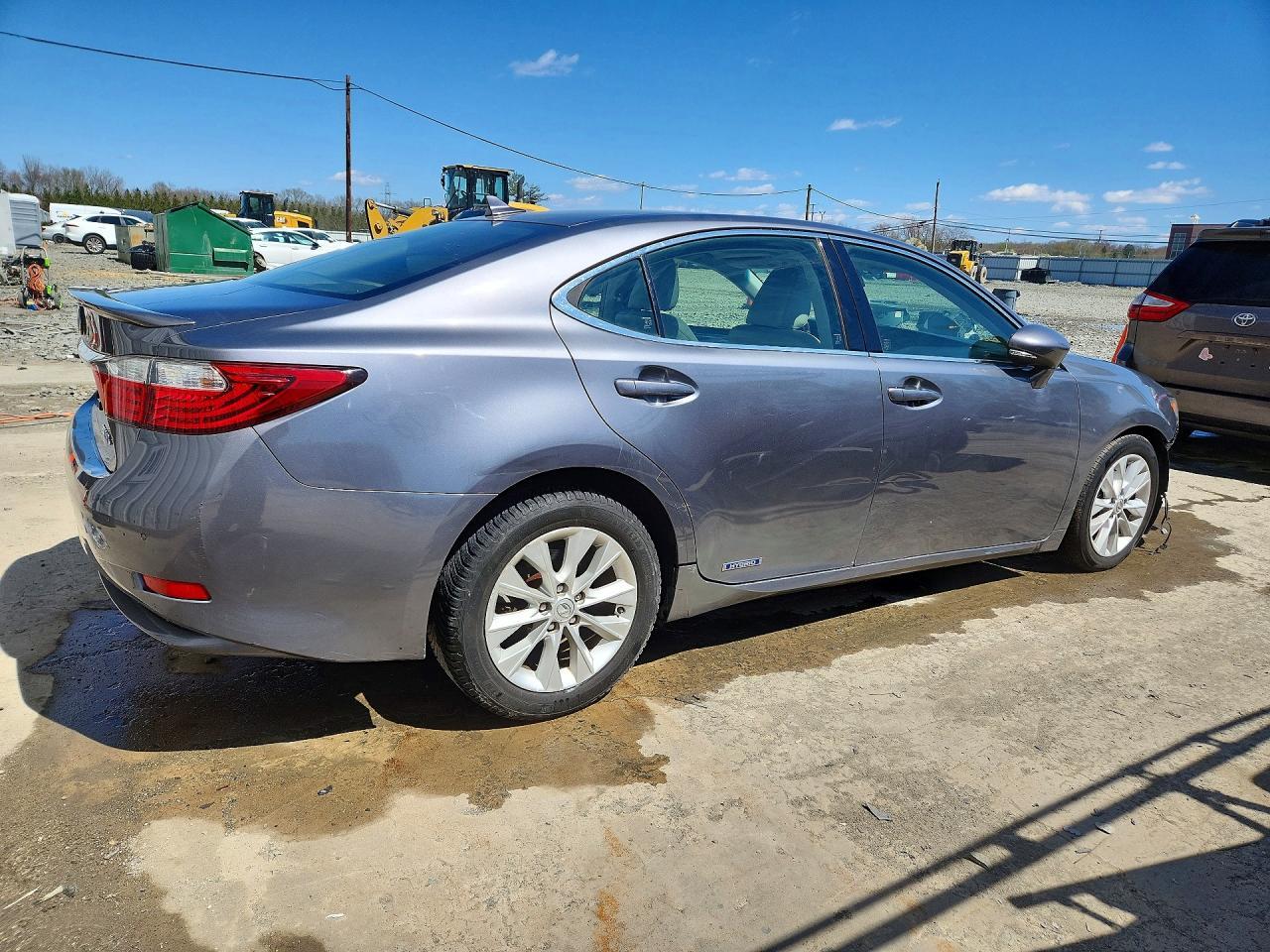 2013 LEXUS ES 300H