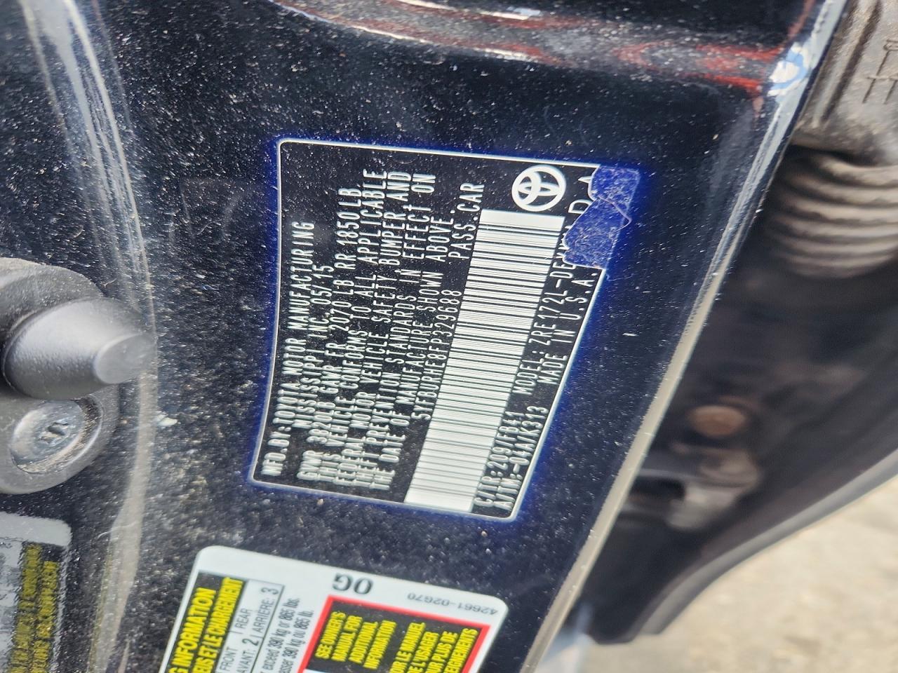 2015 TOYOTA COROLLA