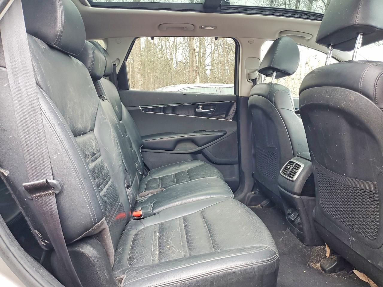 2019 KIA SORENTO