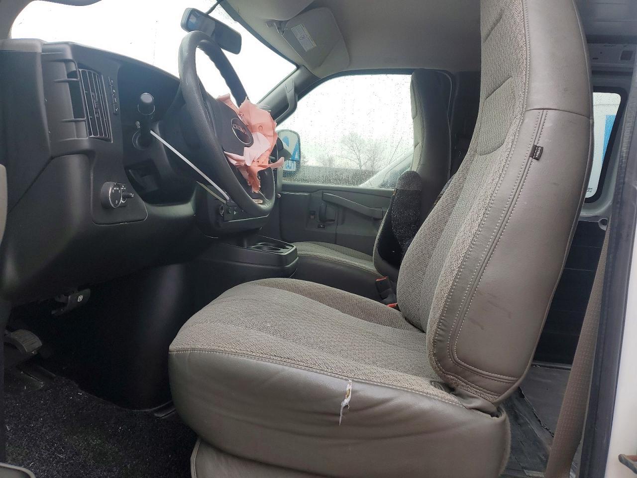 2018 GMC Savana
