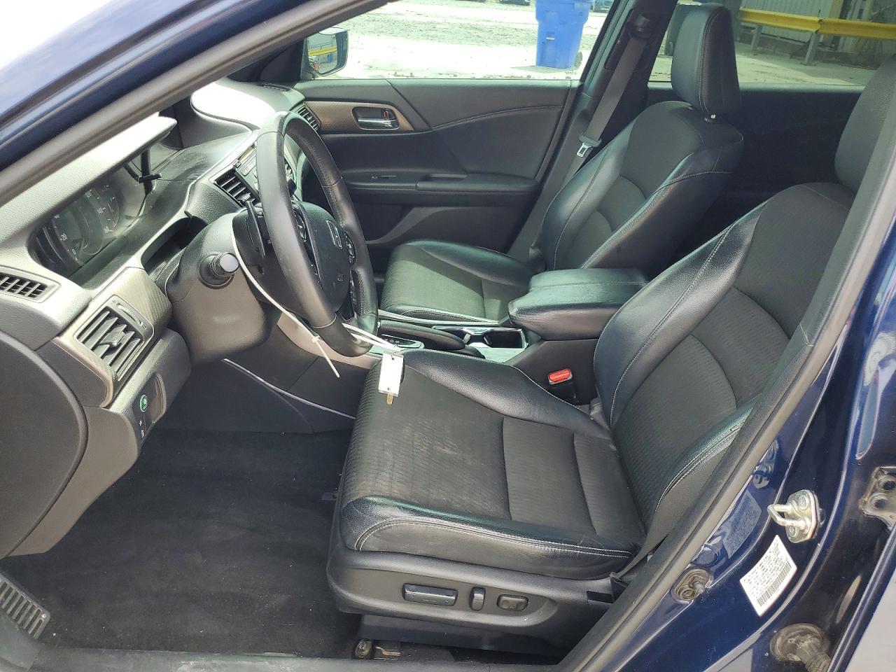 2017 HONDA ACCORD