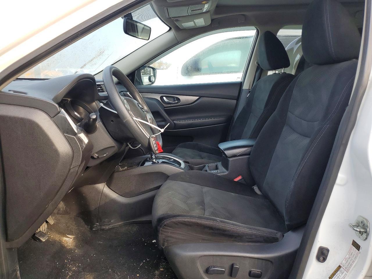2015 NISSAN ROGUE