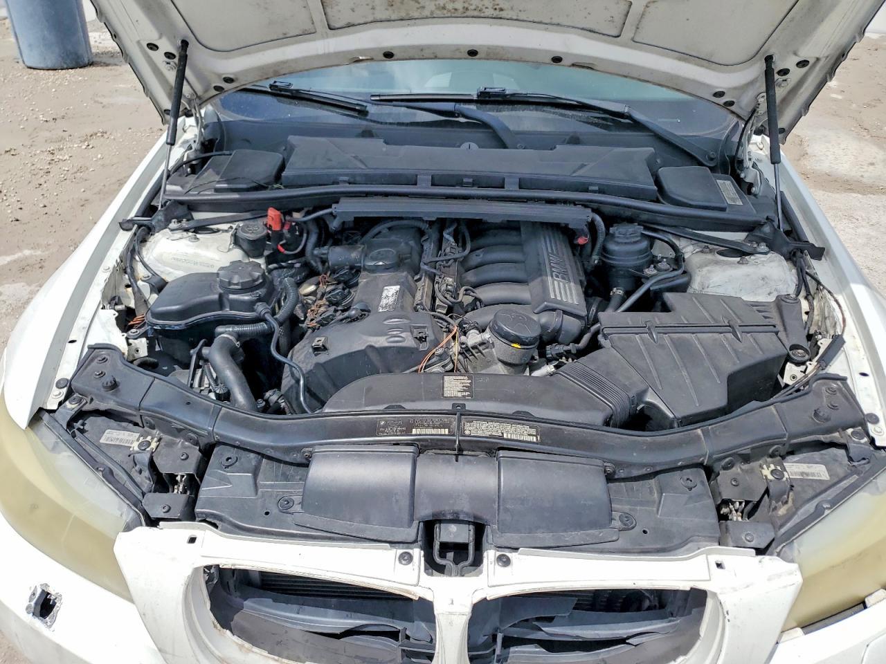 2011 BMW 3 SERIES