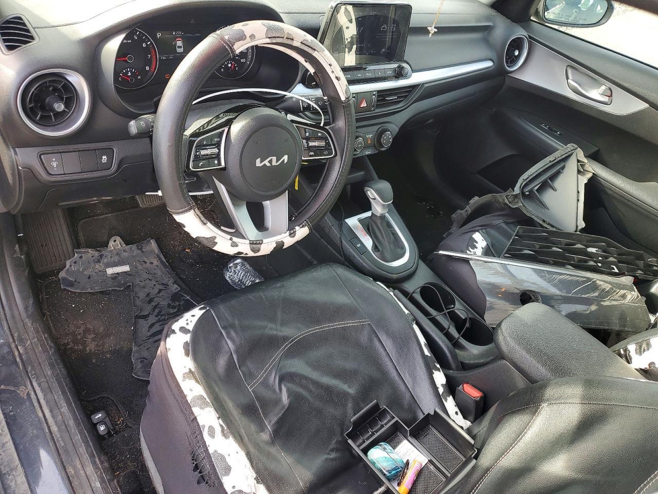 2022 KIA FORTE