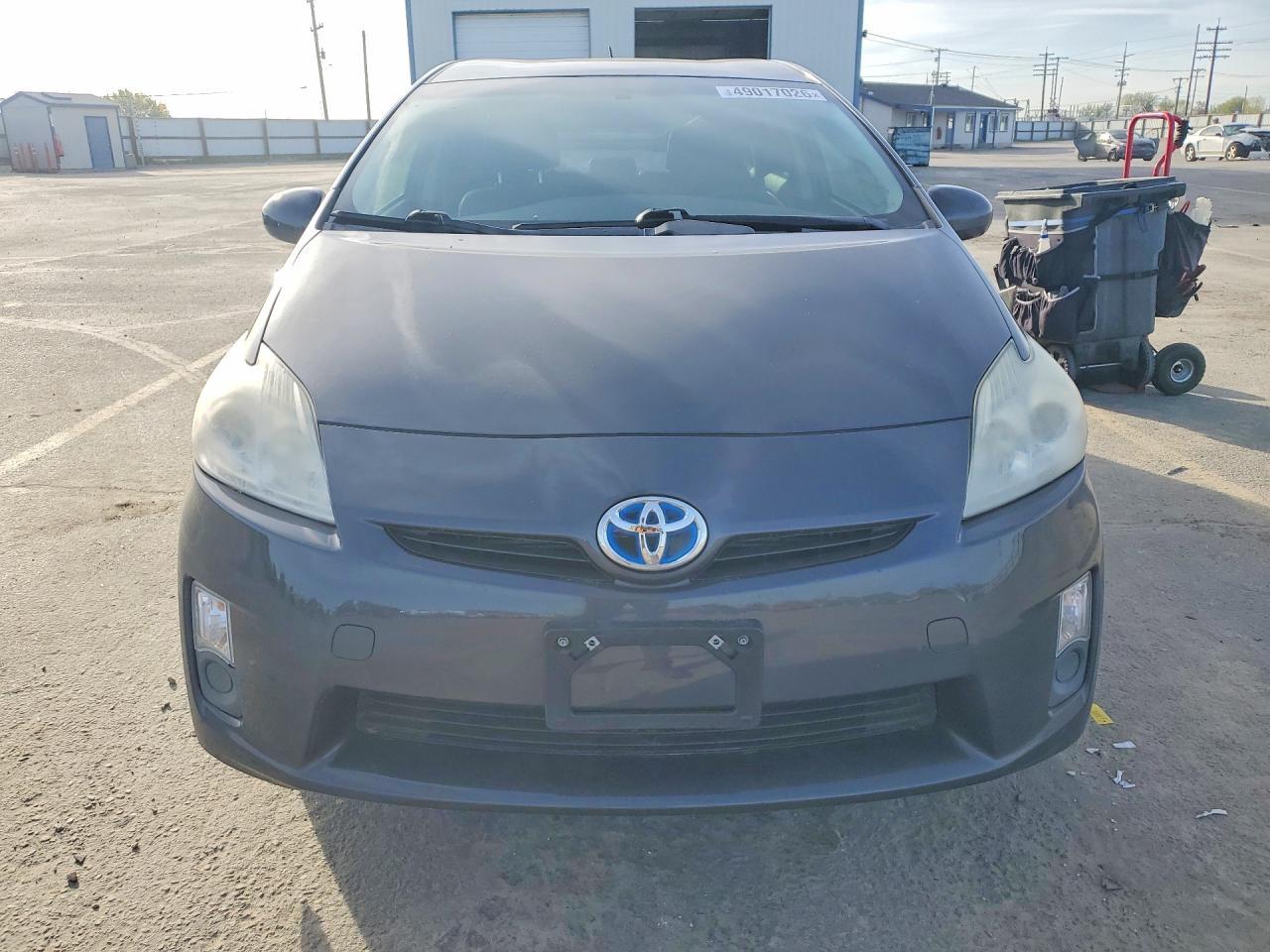 2011 TOYOTA PRIUS