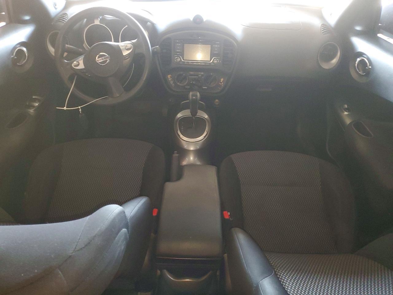 2015 NISSAN Juke