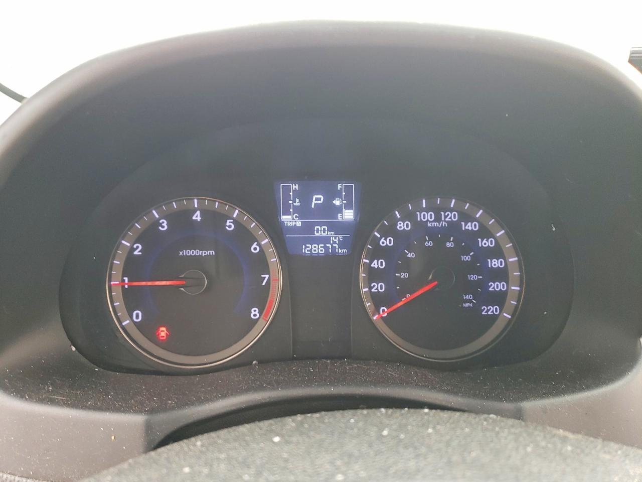2016 HYUNDAI ACCENT