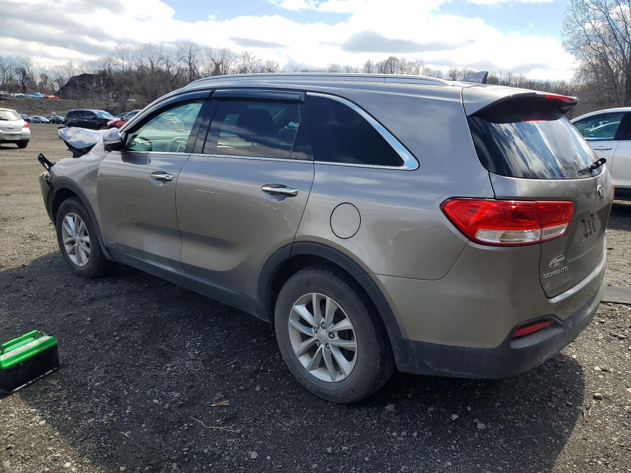 2016 KIA SORENTO
