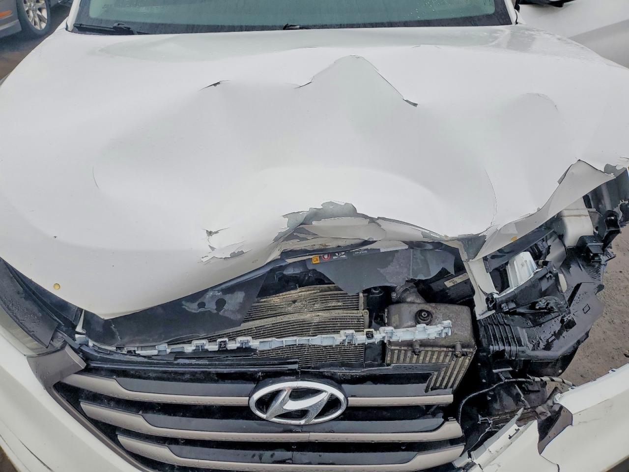 2016 HYUNDAI TUCSON