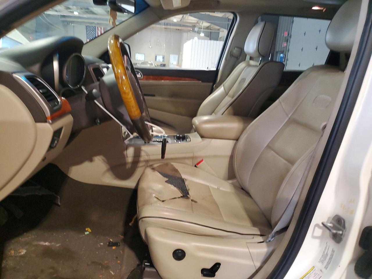 2011 JEEP Grand Cherokee
