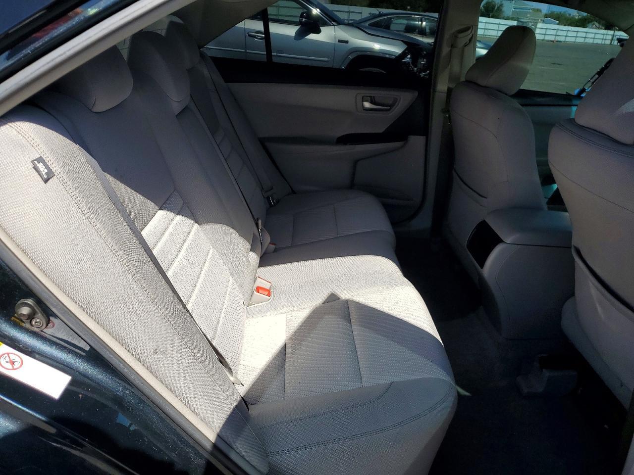 2017 TOYOTA CAMRY