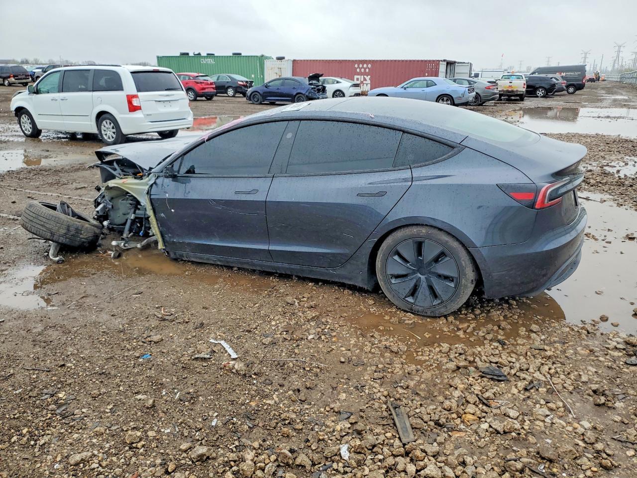 2024 TESLA MODEL 3