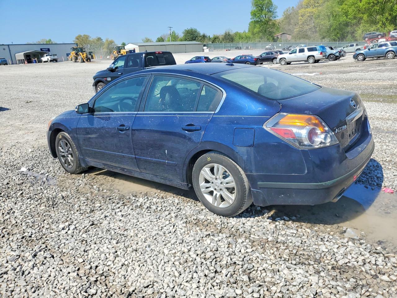 2010 NISSAN ALTIMA