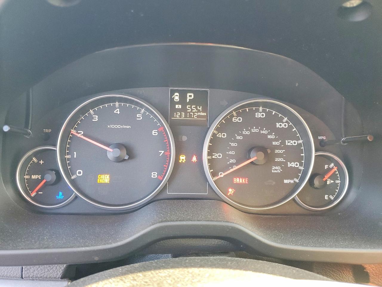 2013 SUBARU Outback