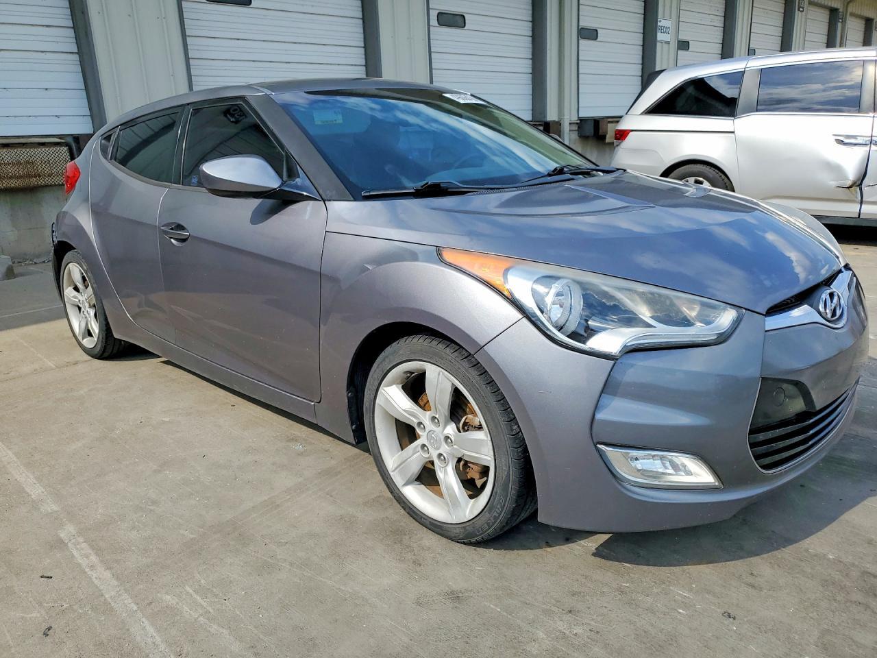 2014 HYUNDAI VELOSTER