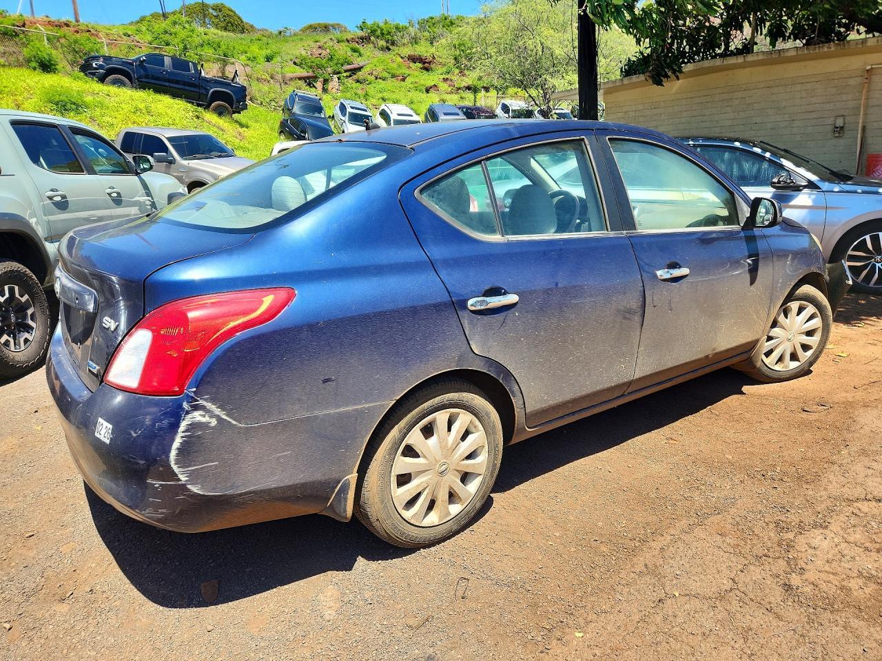 2012 NISSAN VERSA