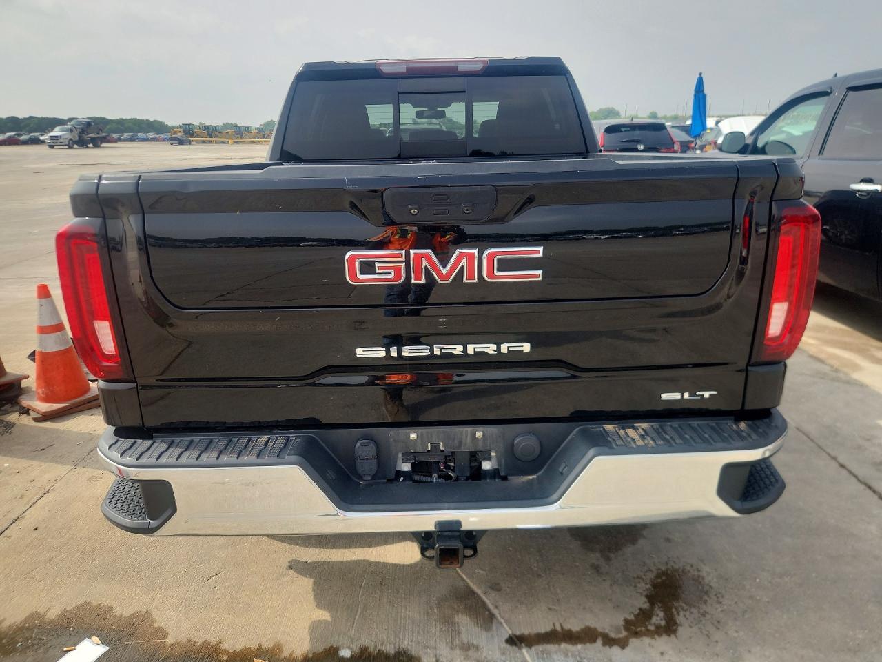 2021 GMC Sierra