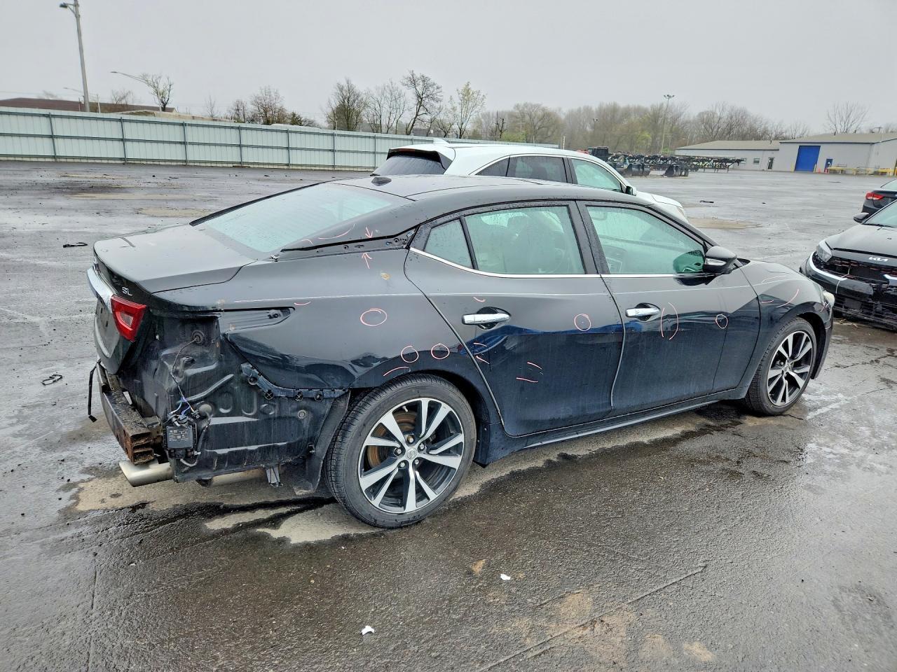 2018 NISSAN Maxima