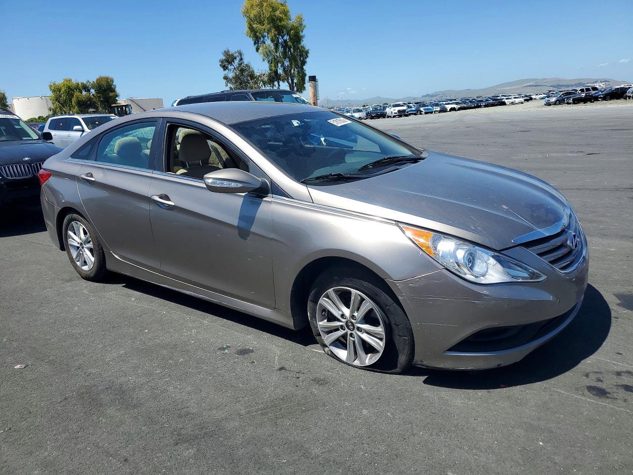 2014 HYUNDAI SONATA